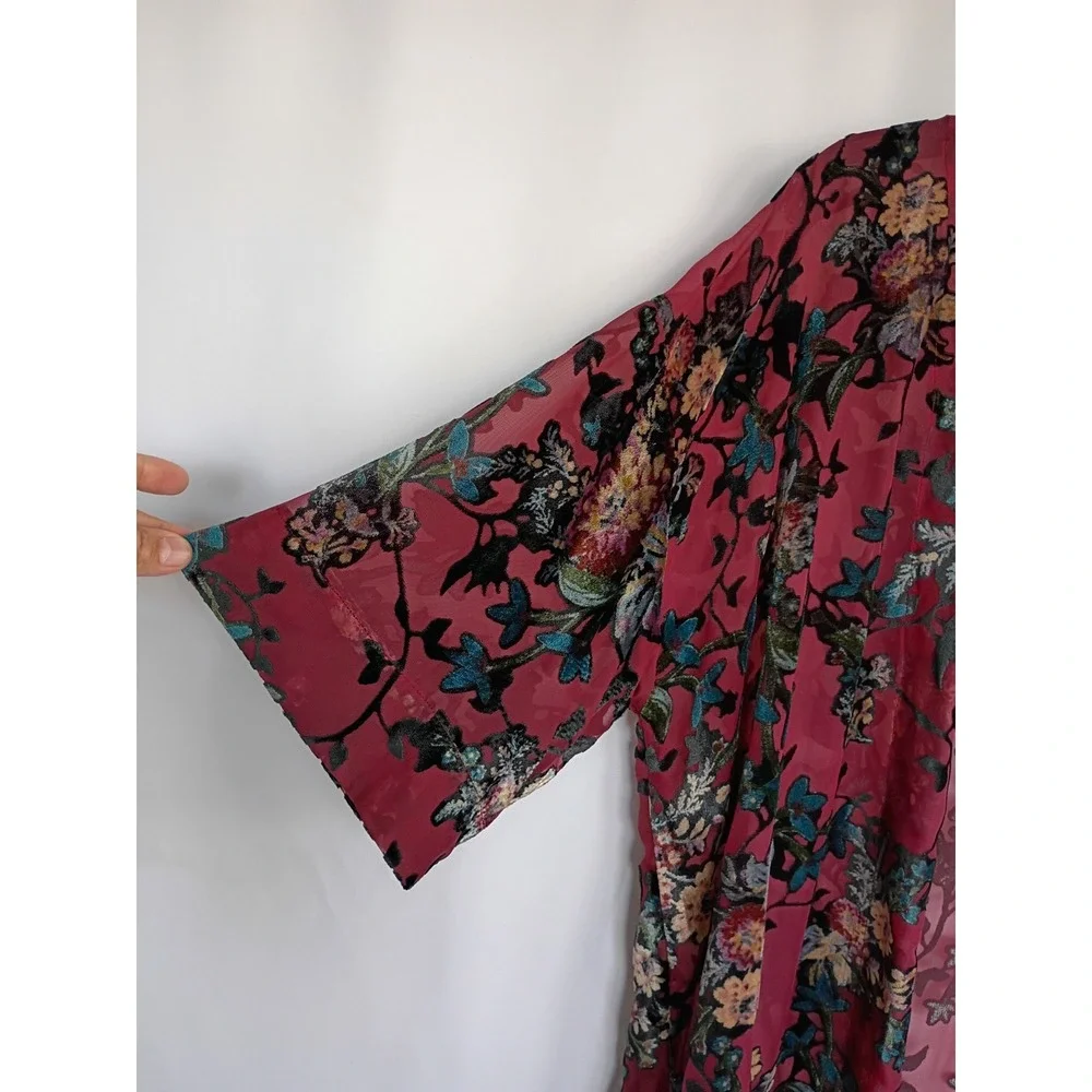 Arizona Jean Co Women Burnout Velvet Floral Open Front Kimono Burgundy Black M/L - Picture 4 of 8